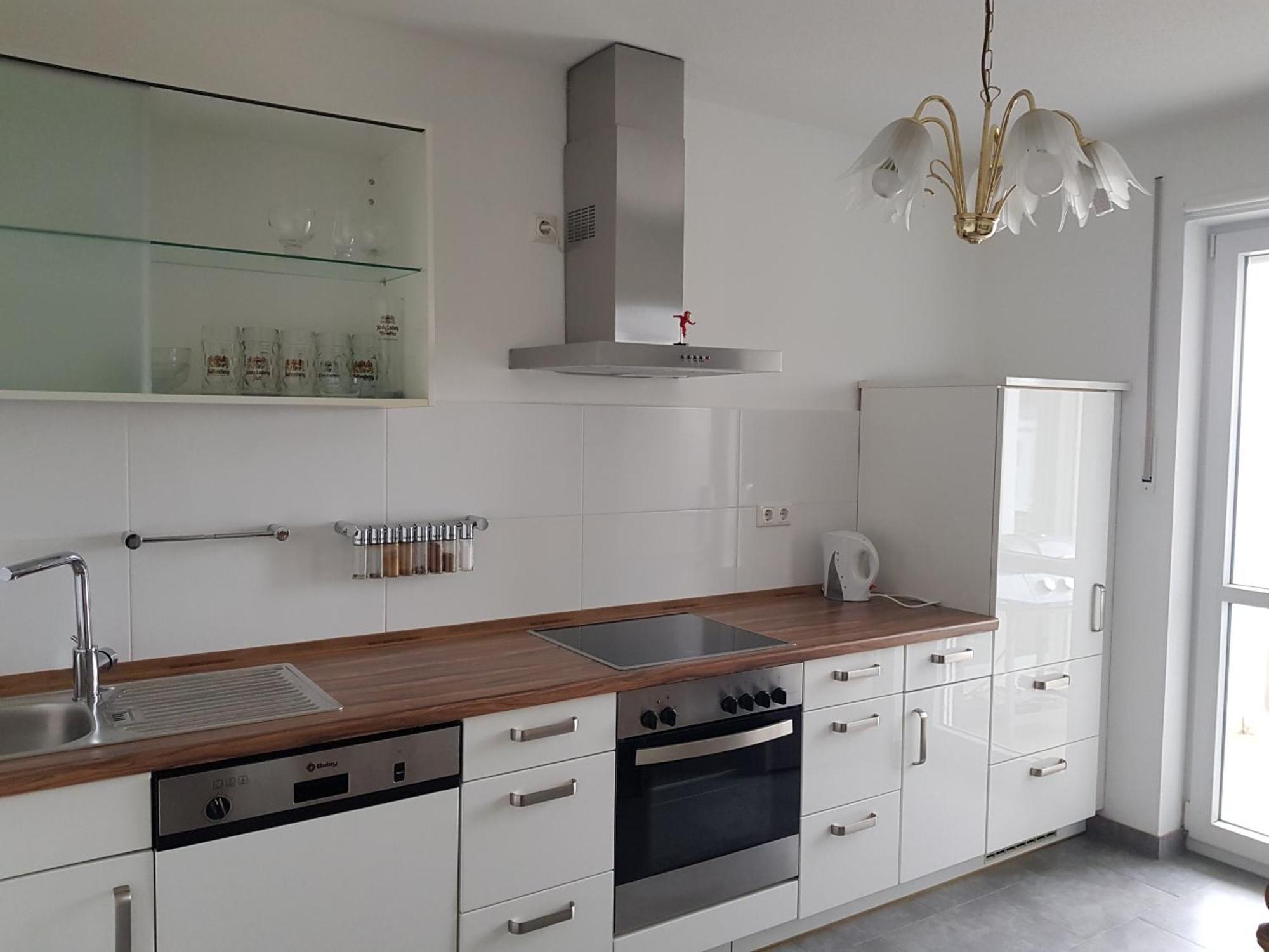 Grosse Ferienwohnung In Augsburg Mit Balkon ภายนอก รูปภาพ